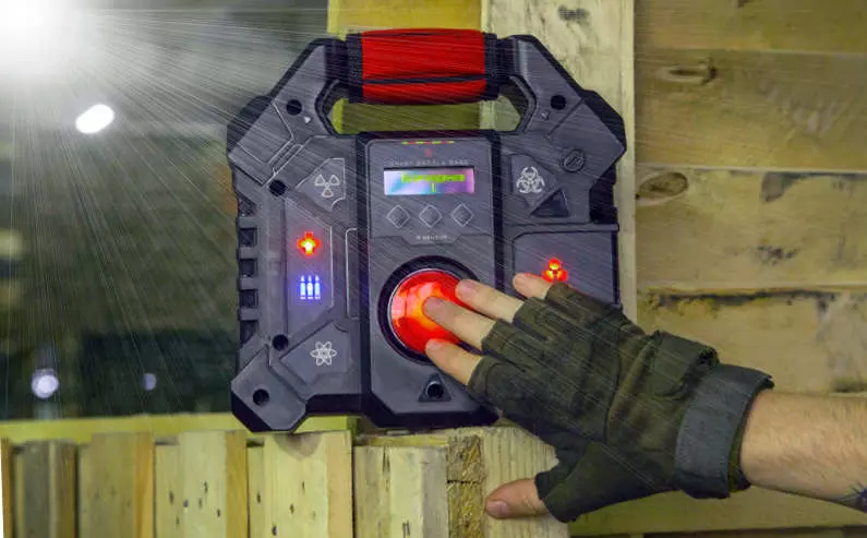 Support base universal game device in laser tag